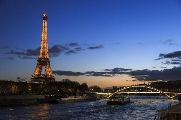 Eiffeltoren een nieuwe long - Stad Parijs